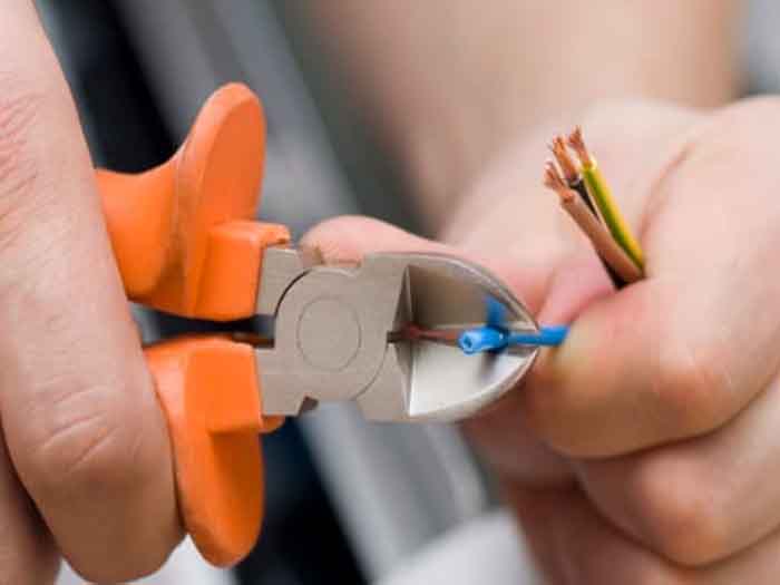 Commercial electrical fixture installation service