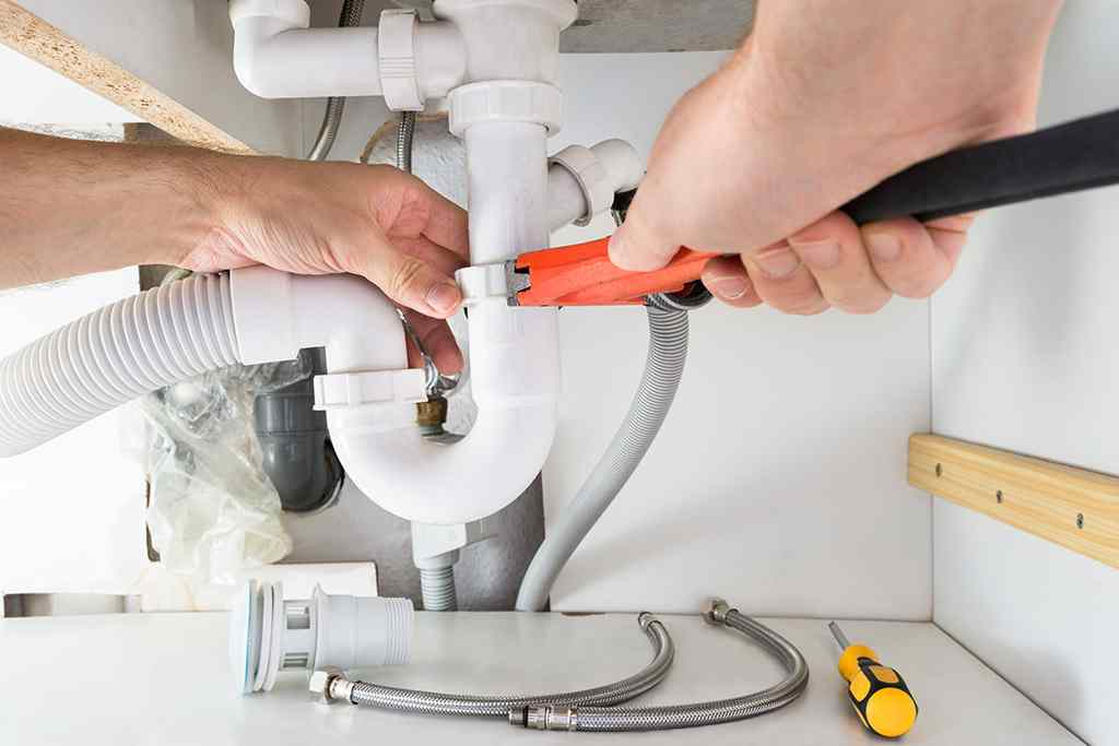Sanitary contracting solutions by skilled plumbers